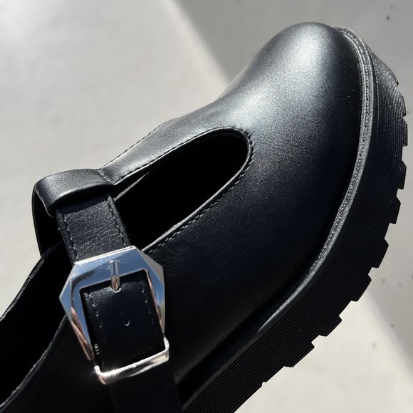 NEW Mary Jane Platform T-Strap Chunky Lug Sole Goth Altercore Loafer Shoes Black - Picture 9 of 14